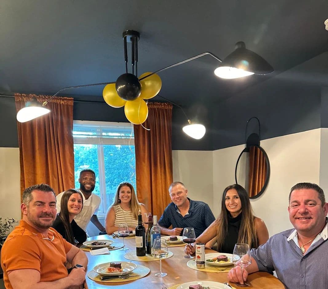 Why Denver Airbnb Hosts Are Adding Private Chefs (And How It Boosts 5-Star Reviews) 🏔️⭐